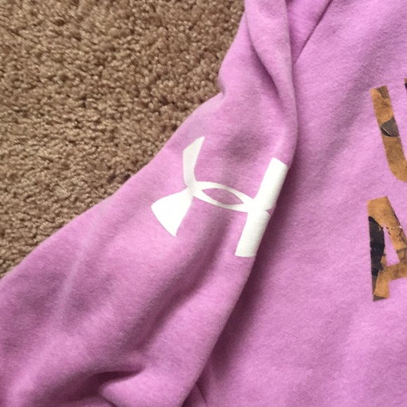 light purple under armour women’s sweatshirt - Picture 2 of 5